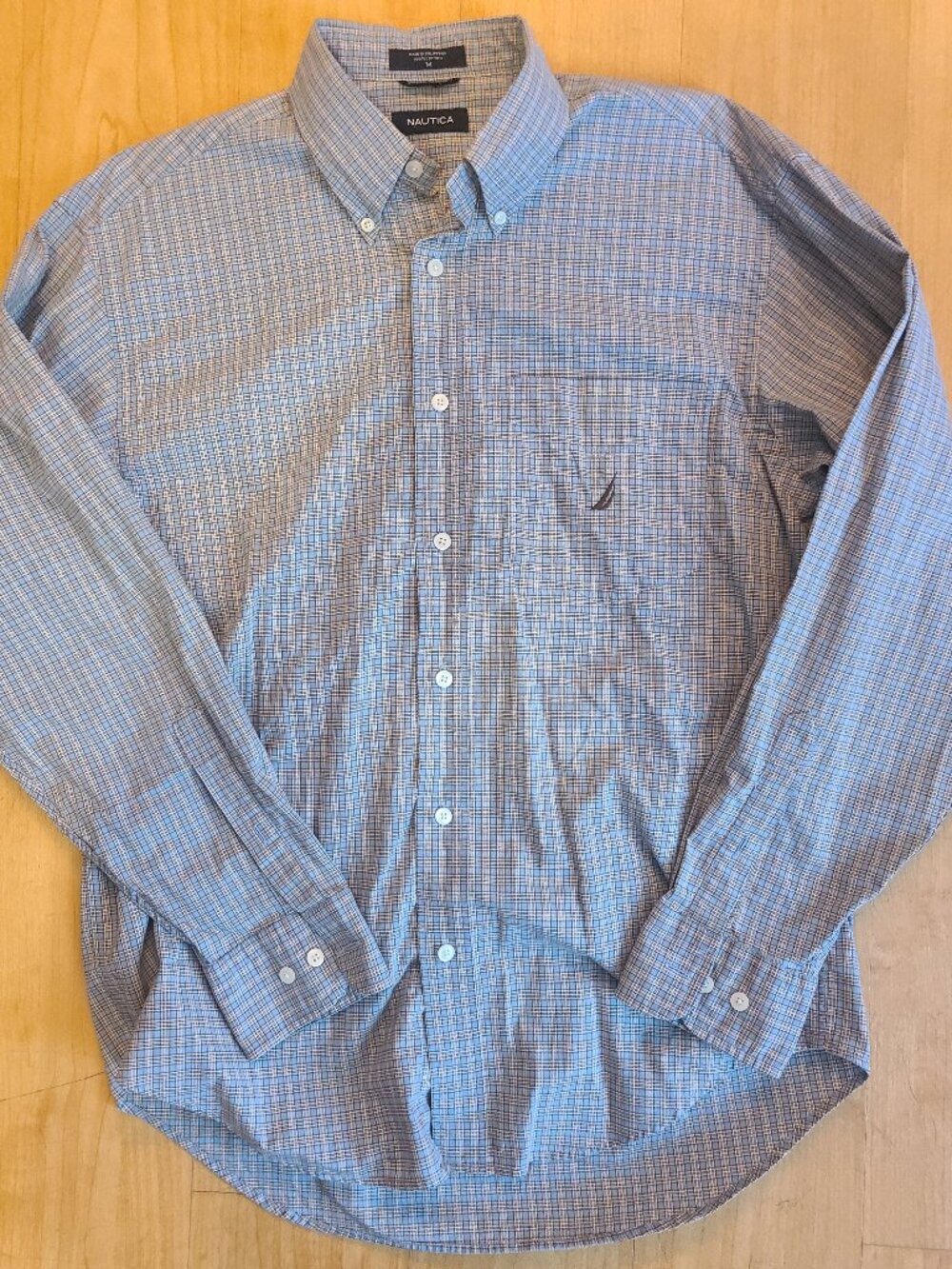 Nautica Mens Shirt Size Medium Plaid Long Sleeve Button Down Blue Tan 100%Cotton